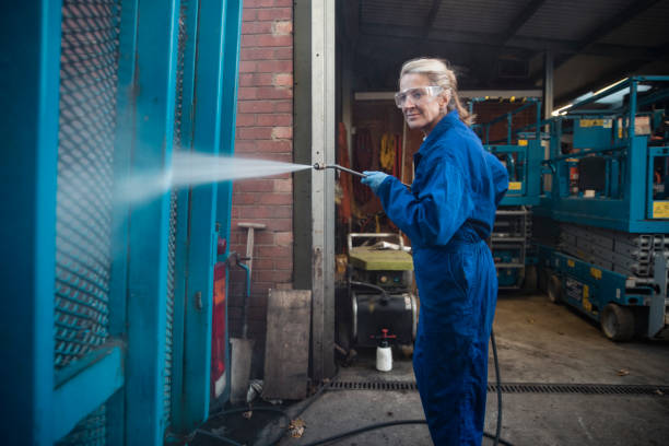 Pressure Washing Estimates in Riverton, IL